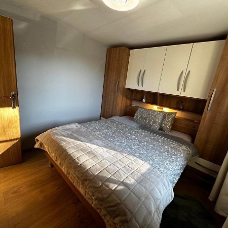 Apartman Veronika Vrsi Exterior foto