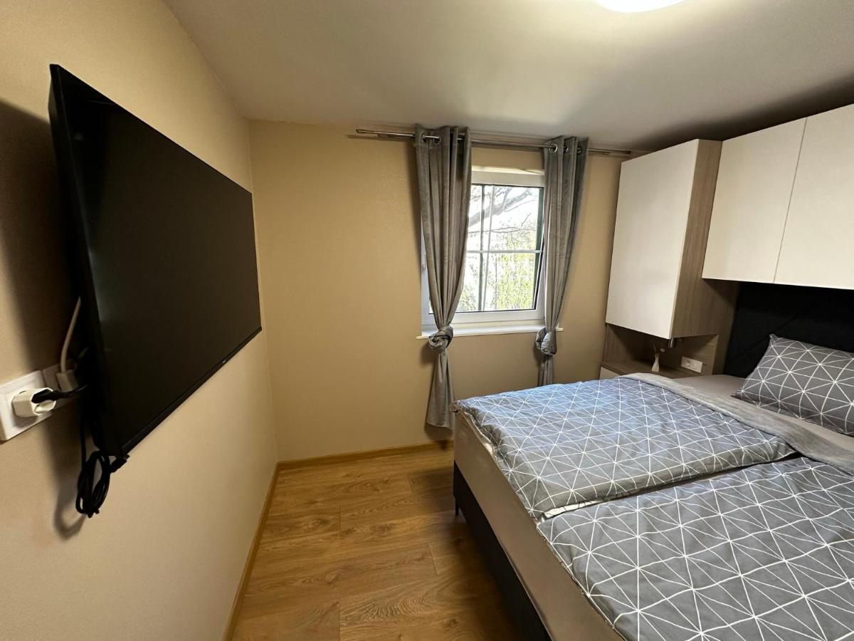 Apartman Veronika Vrsi Exterior foto