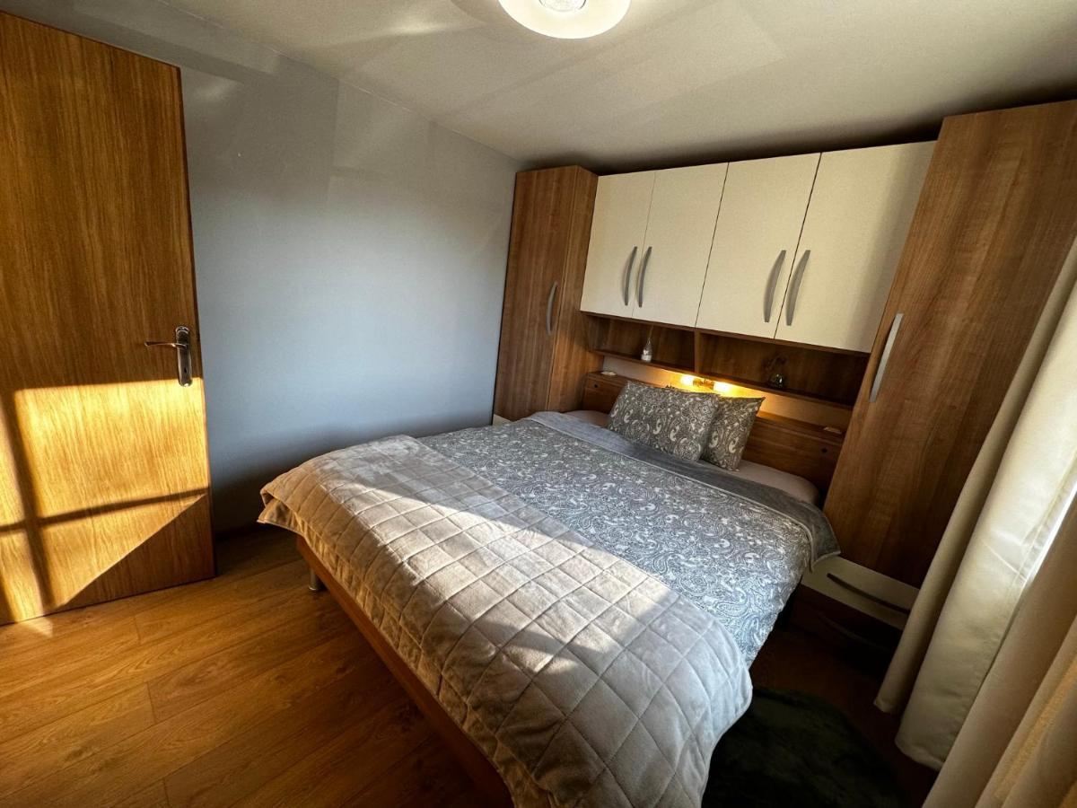 Apartman Veronika Vrsi Exterior foto