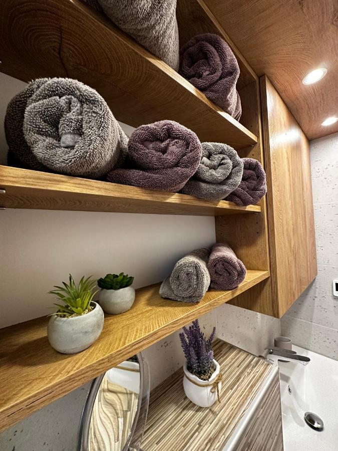 Apartman Veronika Vrsi Exterior foto